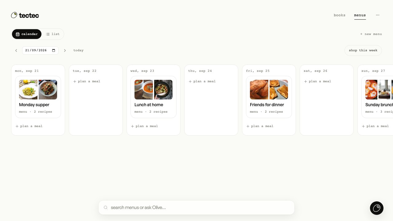 The meal calendar with four menus planned across the week